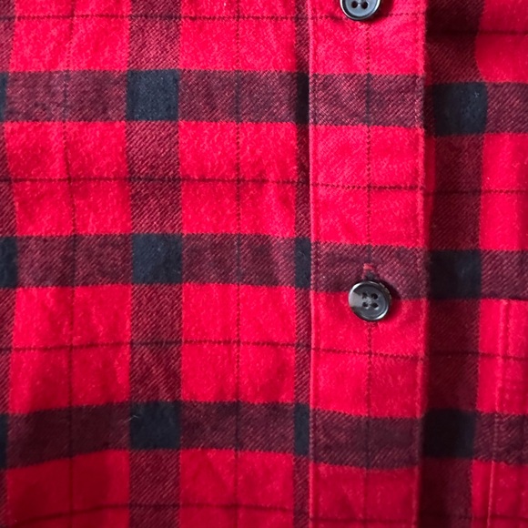 Filson Women’s Medium Alaskan Guide Flannel - Picture 2 of 4